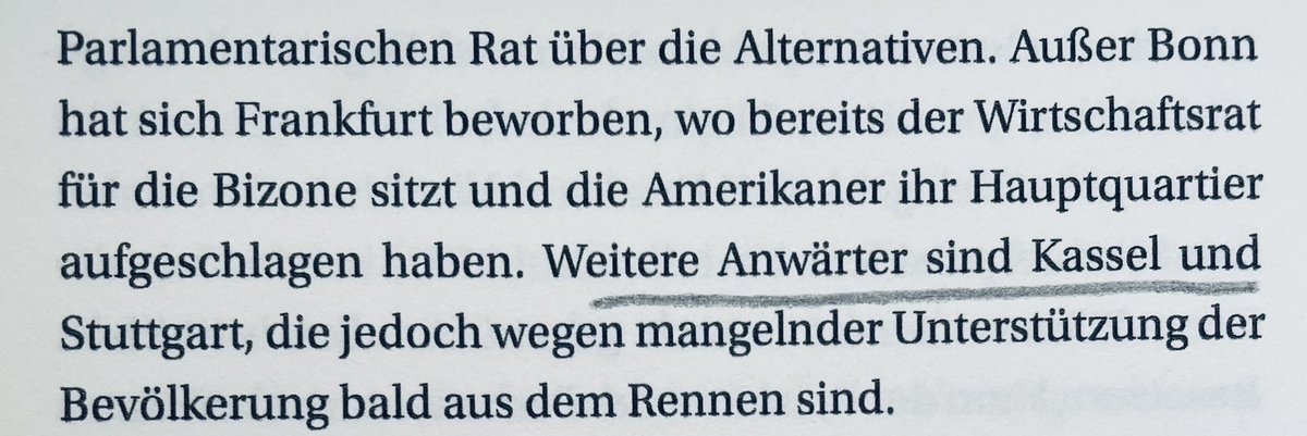 TIL: Kassel und Stuttgart waren - zumindest kurzzeitig - Kandidaten für die BRD-Hauptstadt. (aus: Sabine Böhne-Di Leo - Die Erfindung der Bundesrepublik)