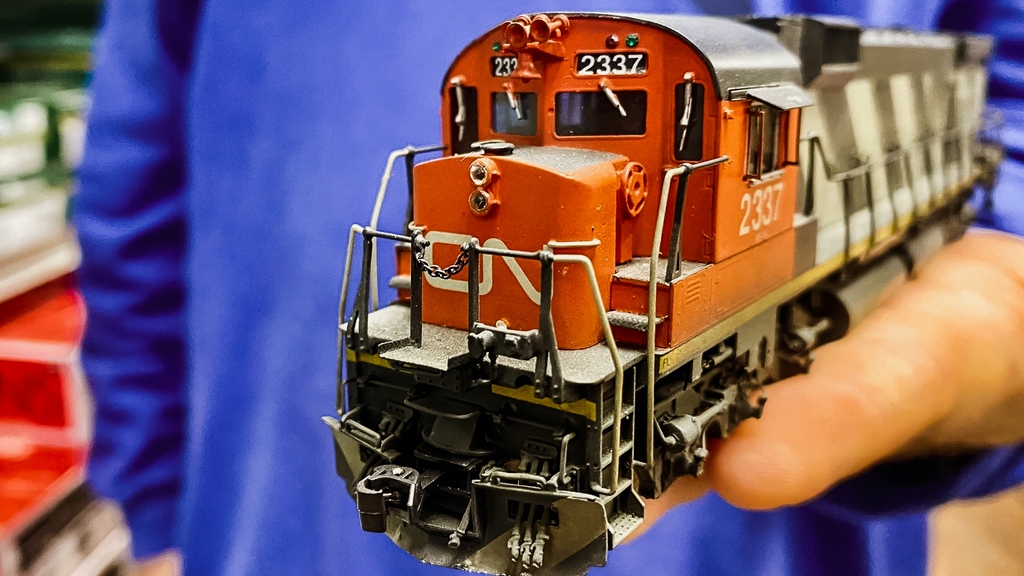 📢 Attention hobbyists! Railway City Hobbies presents a fresh array of products! 🚂♟️🎨 Including model trains, games, Pokémon, & art supplies. 📍 Don't forget to drop by 379 Talbot Street for an unforgettable experience! For further details, visit l8r.it/a2FN.