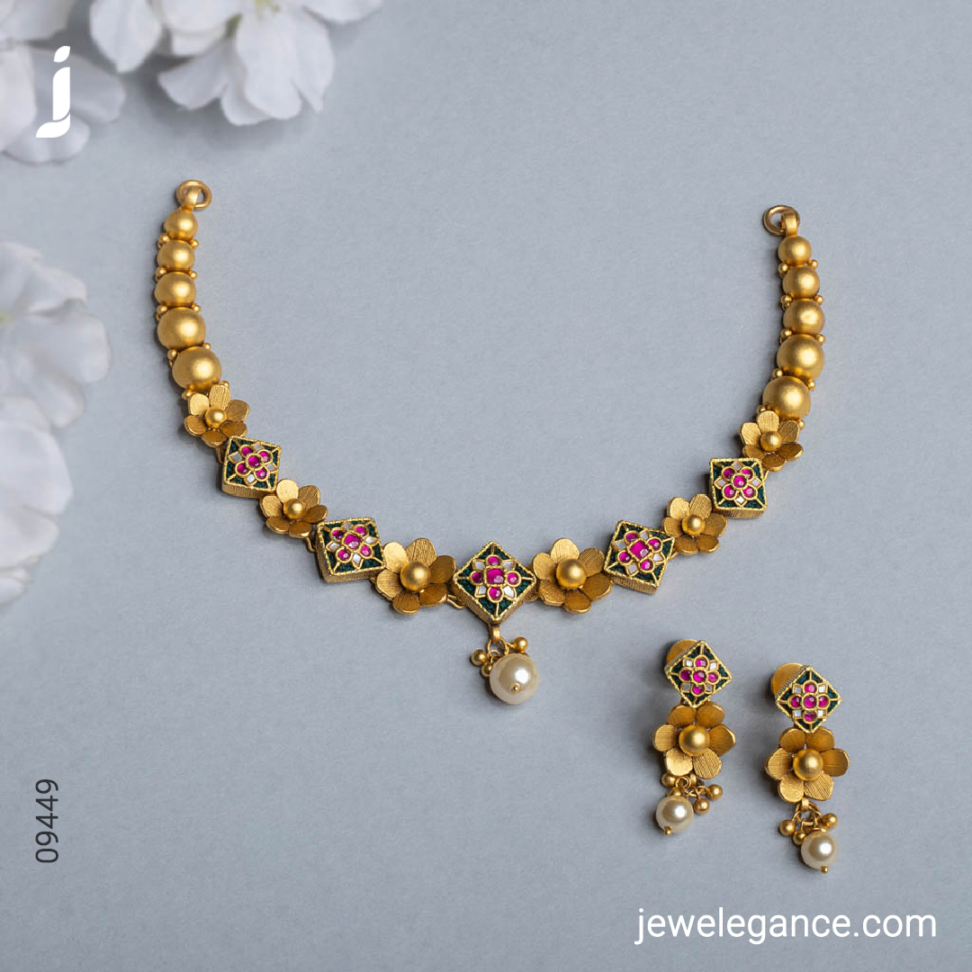 Adding a touch of class to your personality...
.
Shop on  jewelegance.com/products/22k-j…
.
#myjewelegance  #jewelegance 
#jnecklaceset #goldnecklace #necklacelove