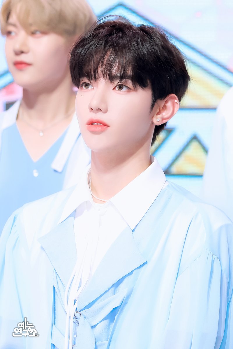 MBC_entertain's tweet image. 이 학생이 푸젠사범대 최고잘생김
장하오 학생입니다 (.ᓀ_ᓂ)
#장하오 #AprilFoolsDay