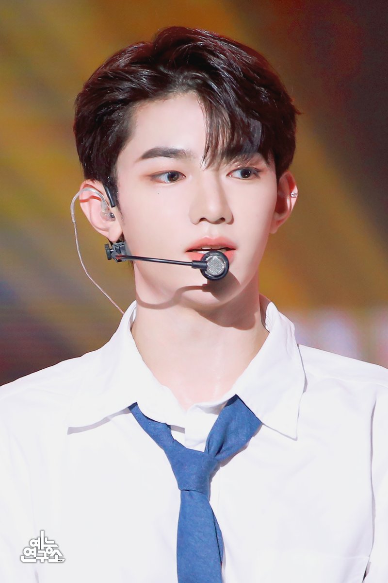 MBC_entertain's tweet image. 이 학생이 푸젠사범대 최고잘생김
장하오 학생입니다 (.ᓀ_ᓂ)
#장하오 #AprilFoolsDay