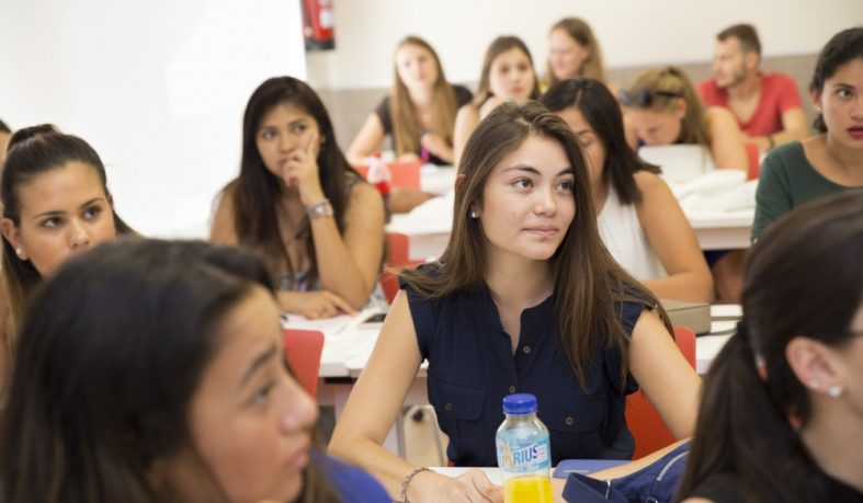 Universidad Nebrija tweet media