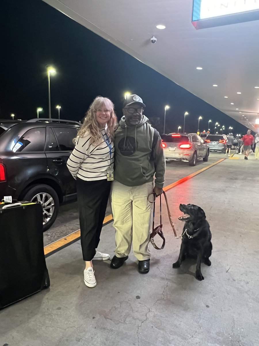 Fort Myers very own Teresa Galgano & Joe Cooler head off to the mountains of Aspen for the 2024 Disabled Veterans Winter Event @DAVHQ @weareunited #ThankaVet #KeepThePromise @united @RSWAirport @scarnes1978 @FlyAspenAirport @jacquikey @MikeSpagnuoloUA @LouFarinaccio