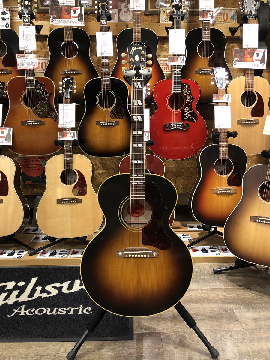 1484ssbs's tweet photo. 【ちょいジャパ】
全国的にさほど在庫流通の無いグレード
Gibson 1952 J-185 VS
トッププレーシング再接着とトップ面に極小のキズ有りの為、なんと¥598,000にて!
先ずはお電話、メールにて先行販売スタート!
#j185 #gibsonacoustic https://t.co/ByUGFPP9FA
