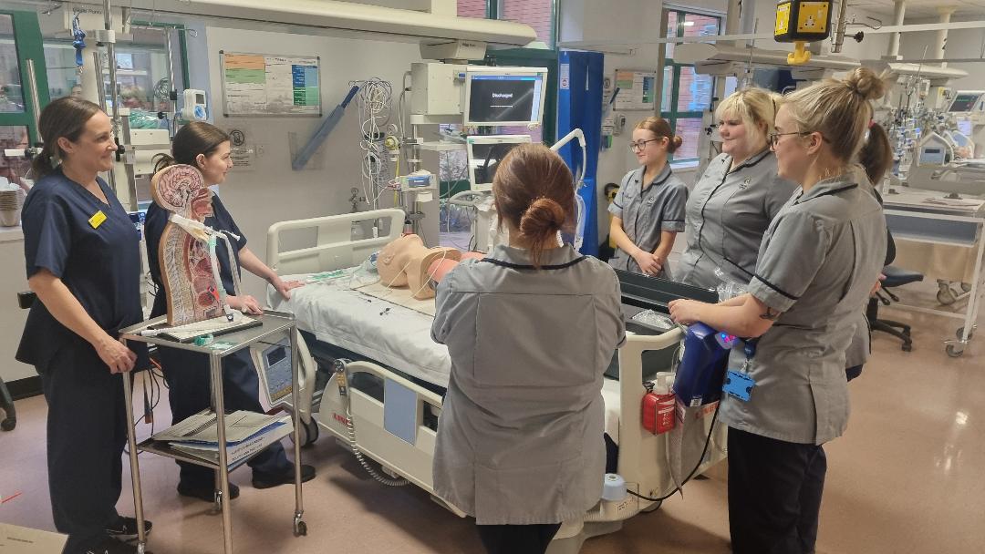 How great is this? Our Horsley Practice Education Facilitator team, teaching some bedside clinical skills with our Student Nurses 🏥