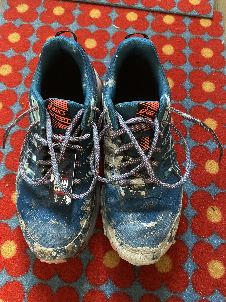 mysonisno1's tweet image. Lovely run this morning as part of the West Sussex Fun Run League, headed to Lewes, not too many hills and only a little mud. Was aiming for 1:30, managed just over 1:21 #happydays #runningwithfriends #running #TeachersRunClub #muddyrun #CrawleyRunCrew #Flanci