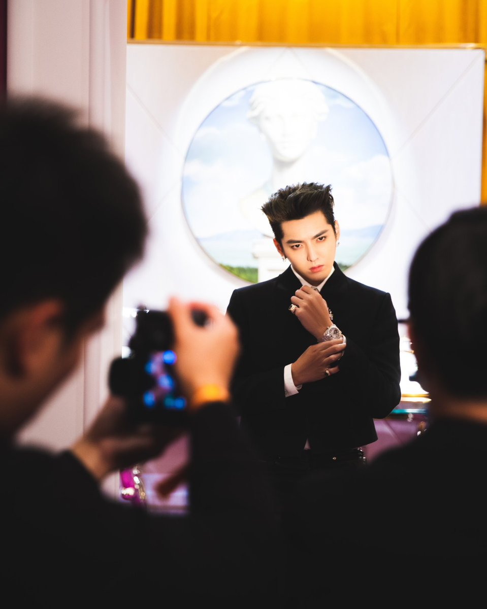 wyf_Kriswu1106 tweet picture