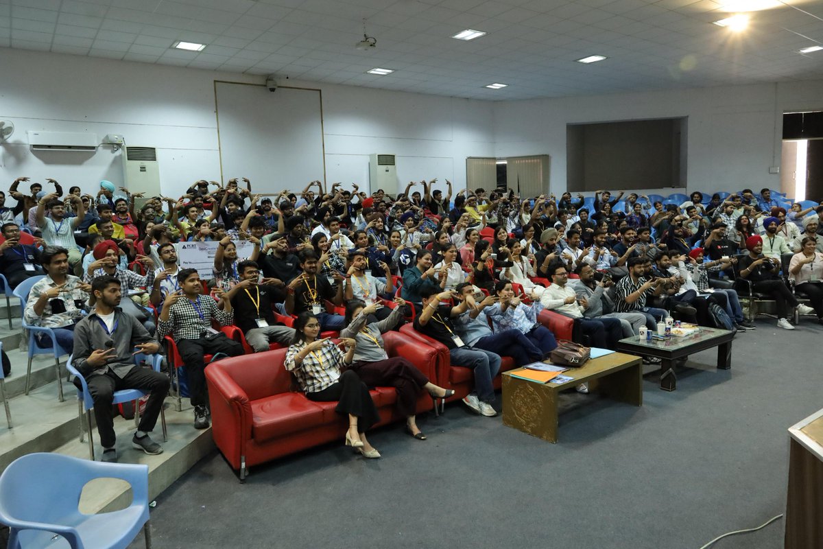 GDGJalandhar's tweet image. Thank you to everyone who contributed and participated in and supported #DevCreateHackathon! What was your favourite moment? 🌟

#DevCreateHackathon #BuildForFuture #DCH #GDGJalandhar