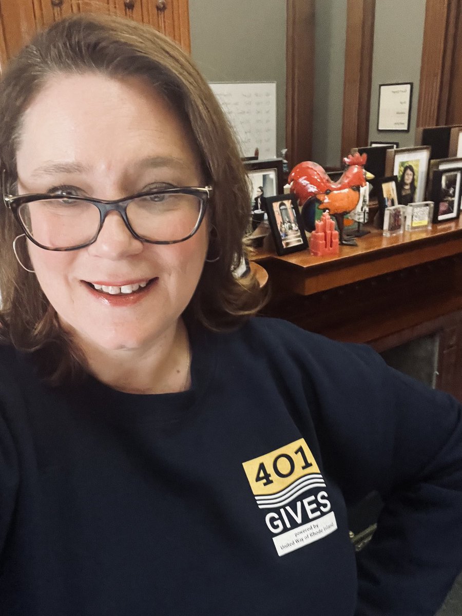 Courtney Hawkins tweet media