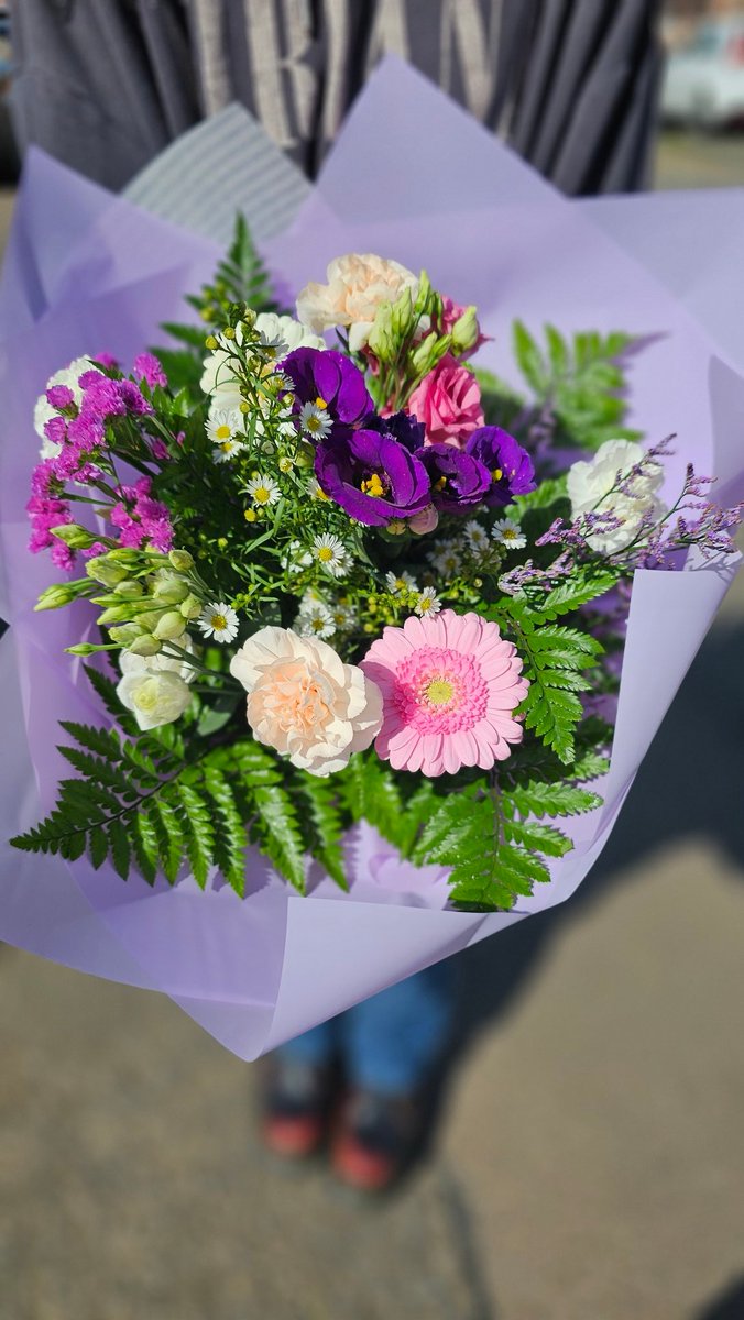 Beautiful bouquet from <a href="/Homelandflorist/">Homeland Florists</a> #Northampton