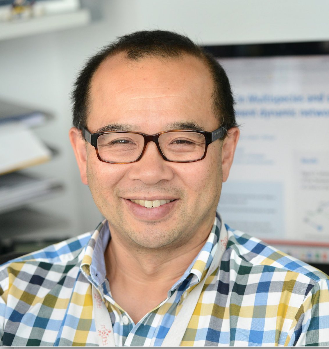 Prof Rowland Kao will be speaking at @EdSciFest’s sold-out event, The Professors Shaping the Future. He uses physics to understand how infectious diseases spread, how they can be controlled, and why we can use these principles to understand behaviour networks. #EdUniEdSciFest
