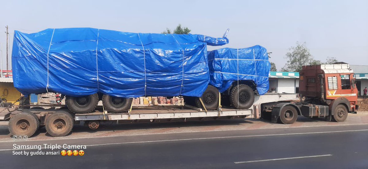 thelogicaljaat's tweet photo. Dear @nitin_gadkari ji sir,
My Vehicle with Registration Number NL01AD1503 is loaded with @Spearcorps Cargo which is on route from Pune to Noida with all proper documentation and Toll Exemption letter from Indian Army Personal still @NHAI_Official Toll plaza https://t.co/7KLkqpordE
