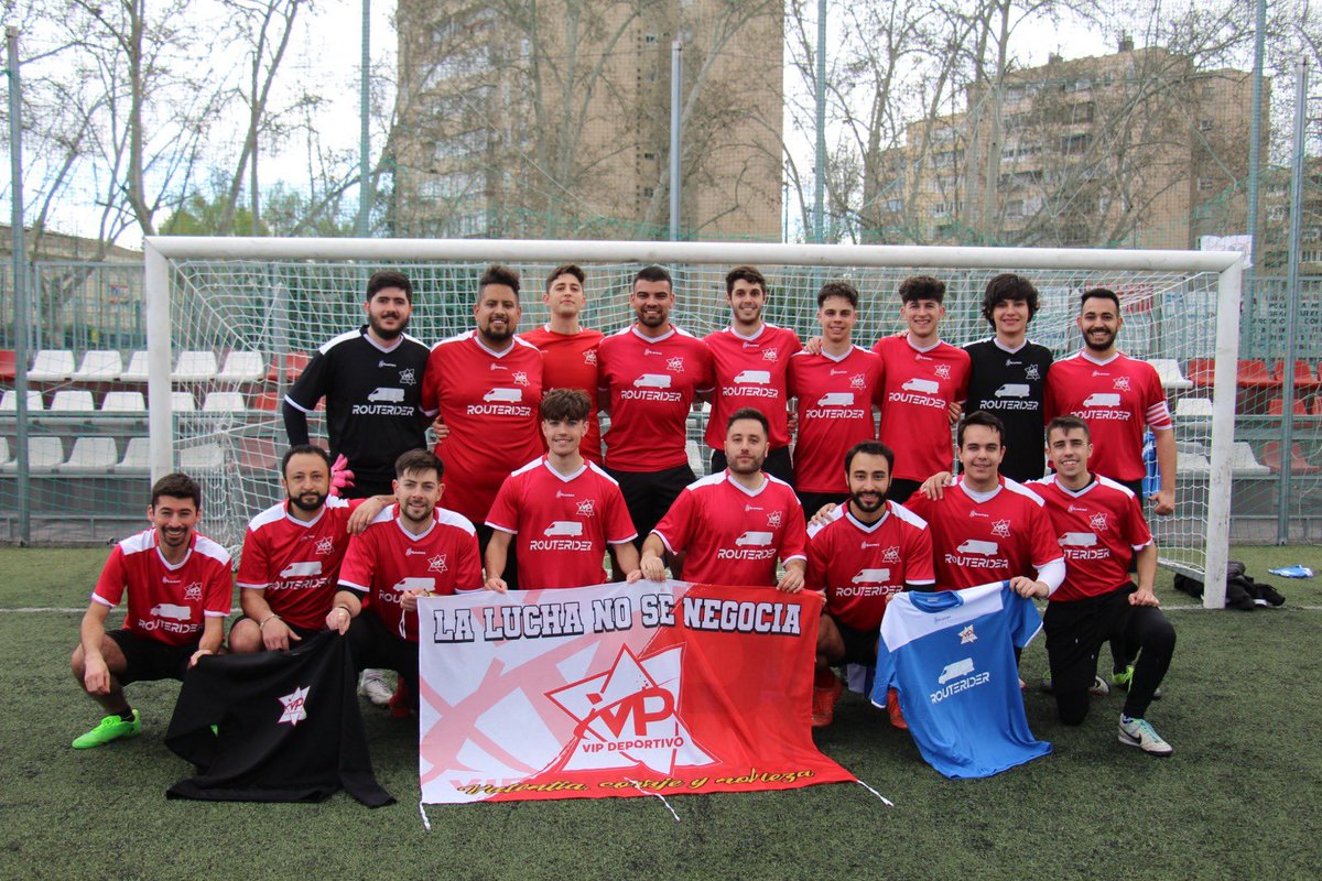 VIP_Deportivo's tweet photo. 🎉🎁 ¡SEIS AÑOS DE VIP DEPORTIVO! 

❤🤍 Hoy, 1 de abril de 2024, #VIPDeportivo cumple su sexto aniversario. 

👏🏼 Muchas novedades por llegar, y todo gracias a todo el equipo que conforma el medio. ¡Gracias, seguimos!

#VPD #VIPDeportivo https://t.co/ayNgHAr5tm