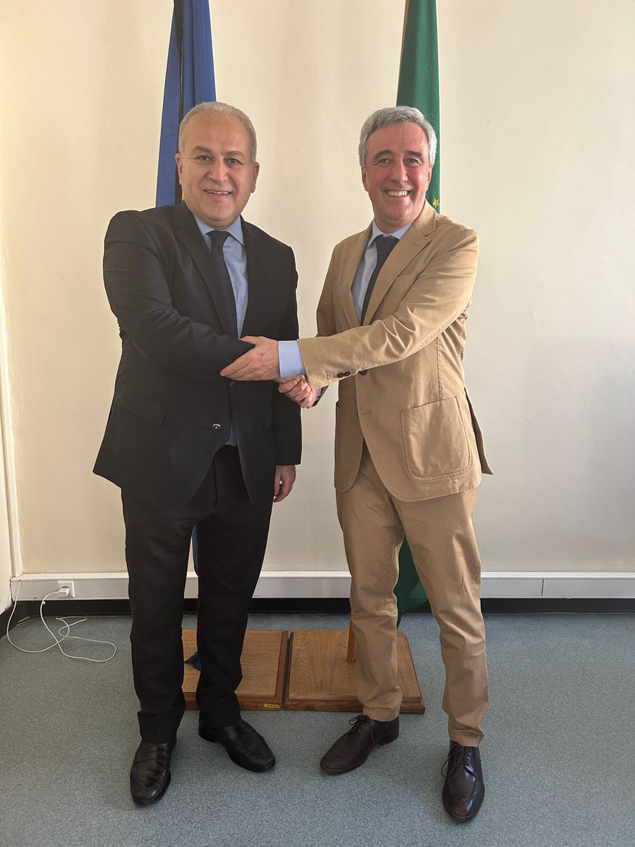 A pleasure to recently meet @EUtoAU Amb. Javier Niño Perez. Discussed work by @CairoPeaceKeep to strengthen #African capacities including on #climatesecurity working w #AU #UNDP in partnership w #EU & through @AswanForum to share experiences & scale-up efforts to advance #Nexus.