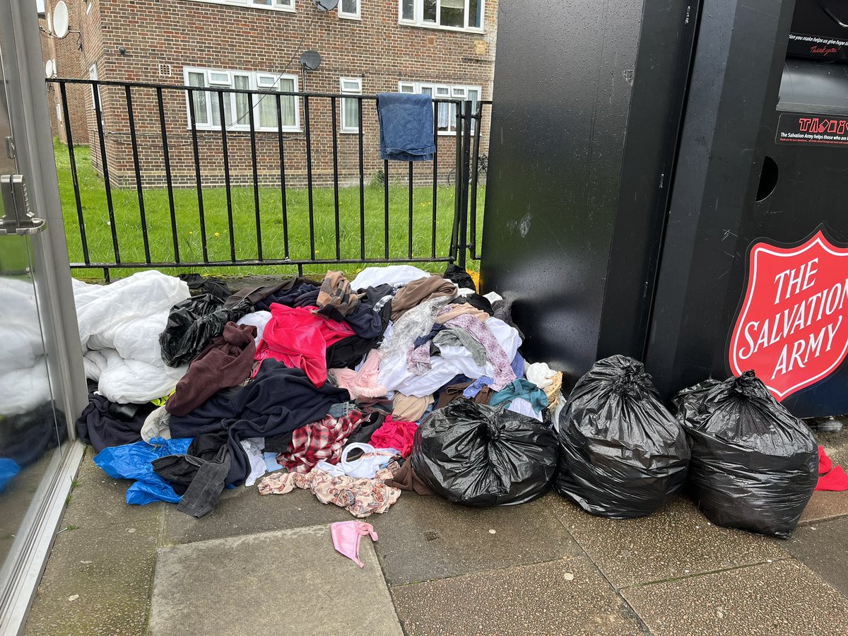 As part of a local street cleaning group for a few years, I think that much of our environmental problems are to do with overconsumption. I saw these two women today stealing from @salvationarmy bins- stuff that people had left sticking out of or near the overfull bins #ZeroWaste