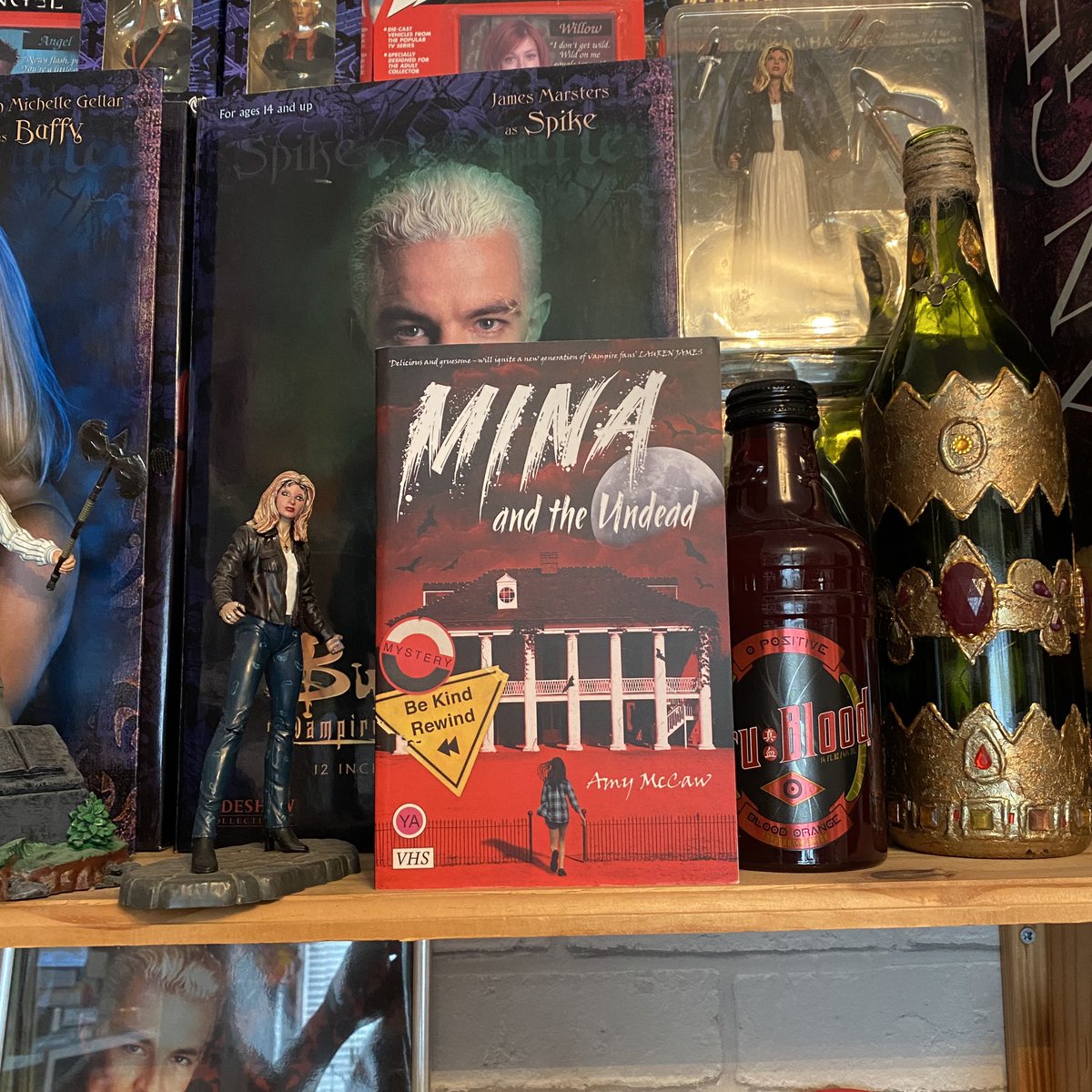I can’t believe Mina and the Undead came out 3 years ago!

My debut vampire mystery came out during lockdown but I feel so lucky that I got enough support from the book community to be able to finish the trilogy

Special thanks to Team Mina for championing my books since day 1 ❤️