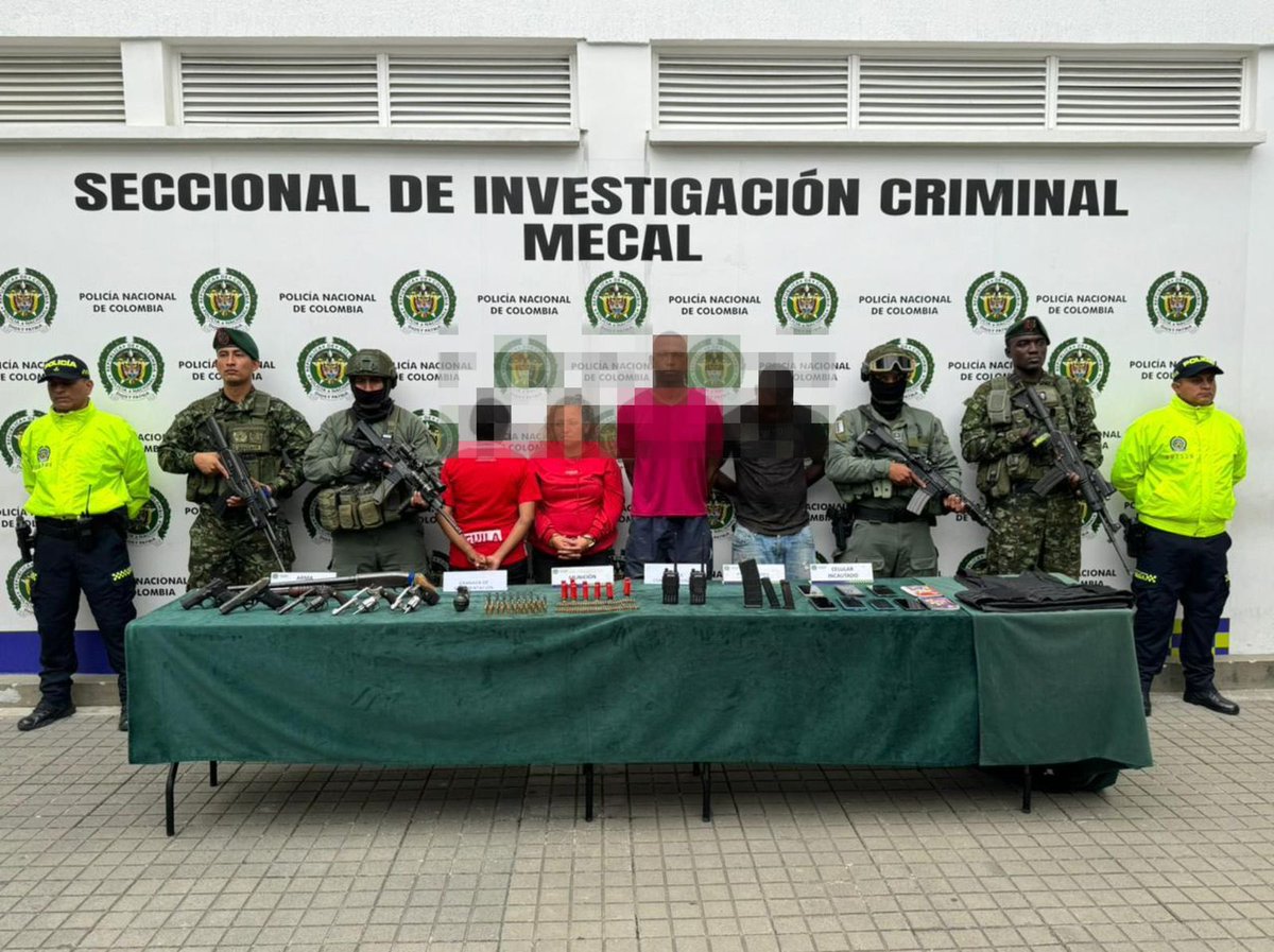 ¡Uno menos! En el marco de la #OperaciónCauca, articulados con el @COL_EJERCITO y la @FiscaliaCol, capturamos, en Jamundí (Valle), a alias ‘Picoro’, cabecilla de milicias de las disidencias, por los delitos de homicidio y reclutamiento de niños, niñas y adolescentes.