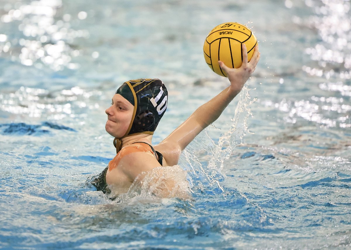 Our Girls’ Water Polo Team is starting off strong this season, defeating all three teams in this weekend’s quad invite, bringing them to an 8-0 record. Keep it up, girls! Go Pats! For more pics, check out today’s daily digest. @SHSPatRiot @stevensonhs 📸 @joellerner