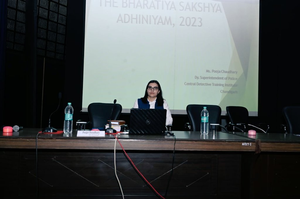 Faculty CDTI Chandigarh Ms. Pooja Chaudhary, DySP delivered a session on Bharatiya Nyaya Sanhita 2023 at HPA, Madhuban, Haryana. The session was attended by 250 Police Personnel. @BPRDIndia