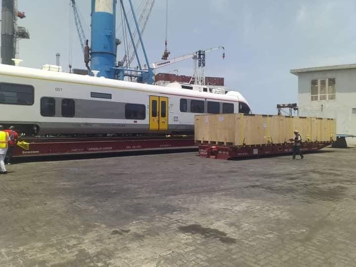 The New Train we promised has now arrived at Tema Port.
Thank you @NAkufoAddo and @MBawumia 

#ItIsPossible #BoldSolutionsForTheFuture #57thNUGS1stCCmeeting #ItIsWritten