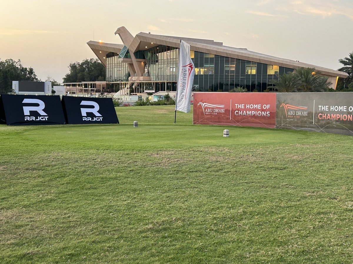 We have arrived ! @ADGolfClub what a venue ! Look forward to seeing you all tomorrow for day 1 of our WAGR Abu Dhabi Championship @RR_academy1 @nathaywoodgolf @CallawayGolfEU @PingTour @EuroselectGolf