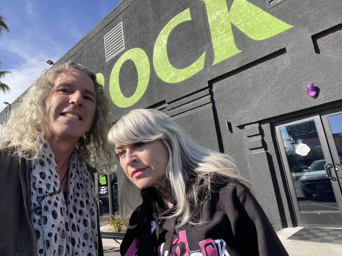 CreatedByIO's tweet image. Happy Anniversary to #thepunkrockmuseum &amp;amp; congrats to our friends that made it happen! Weekend full of memories, music, &amp;amp; special moments. TX for sharing @travelmore_mponce &amp;amp; @brixton23. CEO @tswallace stops by! Stay-tuned: New Case Study coming soon! createdby.io
