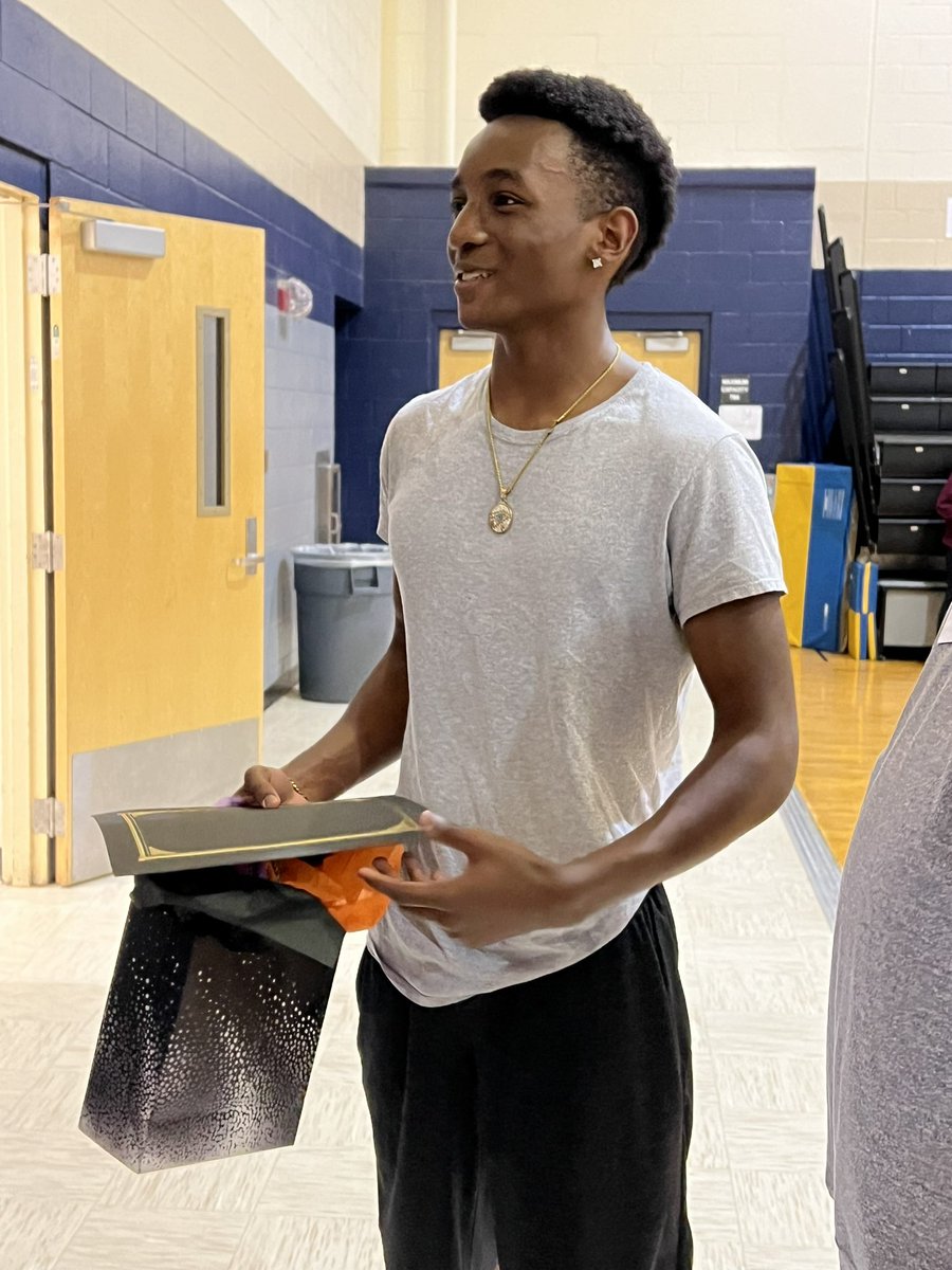 Congratulations to Malachi McKelvin for being the top middle school student in the district for mastered units in Penda! #BringYourBest @MarionCountyK12 @MCPSSecondary