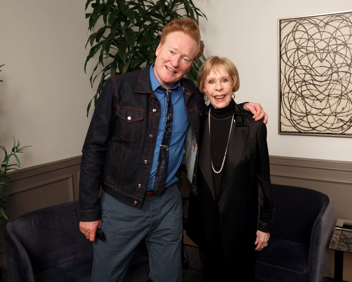 I'm talking to CAROL BURNETT!!! What else could you want??!! Listen here: apple.co/TeamCoco
