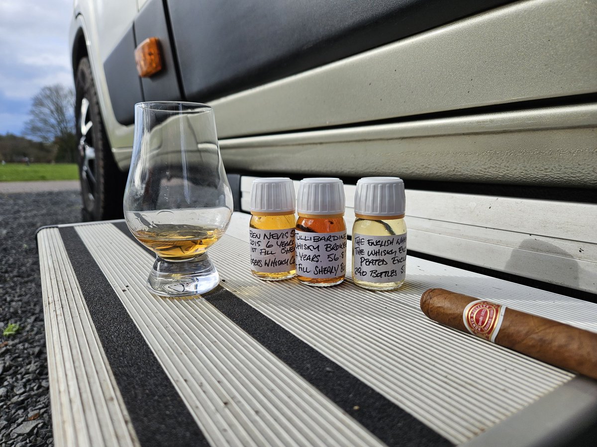 After a ten mile walk, it's back to the van for a dram, having a stick to. Cheers <a href="/bronze_assassin/">Alan McLoughlin</a> for the Ben Nevis, and thanks to <a href="/MaltMusings/">Brian's Malt Musings 🥃 @maltmusings.bsky.social</a> and all his hard work at #BlindDrams for the peated English 👍
<a href="/WhiskyBenNevis/">Ben Nevis Distillery</a>
<a href="/explorengwhisky/">Exploring English Whisky</a> 
<a href="/Tullidistillery/">Tullibardine Whisky</a>