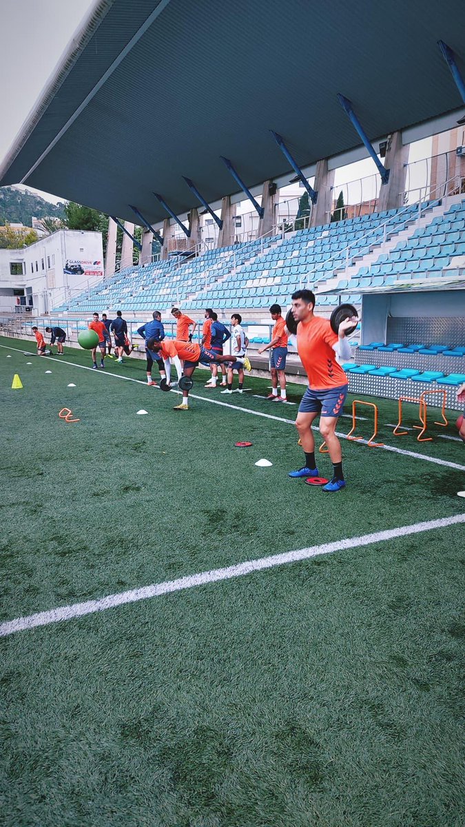 🏋️‍♂️MD-4 ACCIONES NEUROMUSCULARES🏋️‍♂️

Complex Training: 1⃣ Ejercicio fuerza, 2⃣ Transferencia balística.

PAP, mejora de forma aguda el rendimiento📉.

Sigue estos pasos para obtener un protocolo detallado:
1⃣Sígueme
2⃣Haz 🔁+❤️
3⃣ Comenta a alguien que le sirva