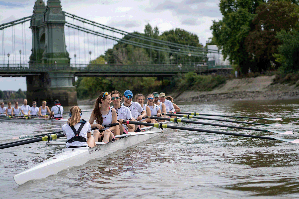 LondonPortAuth's tweet photo. Heads up #rowing fans in London, Kent and Essex! Thanks to @TidewayLondon the #ActiveThames partnership is funding more opportunities to get involved in watersports near you! https://t.co/7z7jNTVz4d β΅πΆ #BlueSpace #ThamesVision @BritishRowing #TheBoatRace https://t.co/FB3lQ0W70y