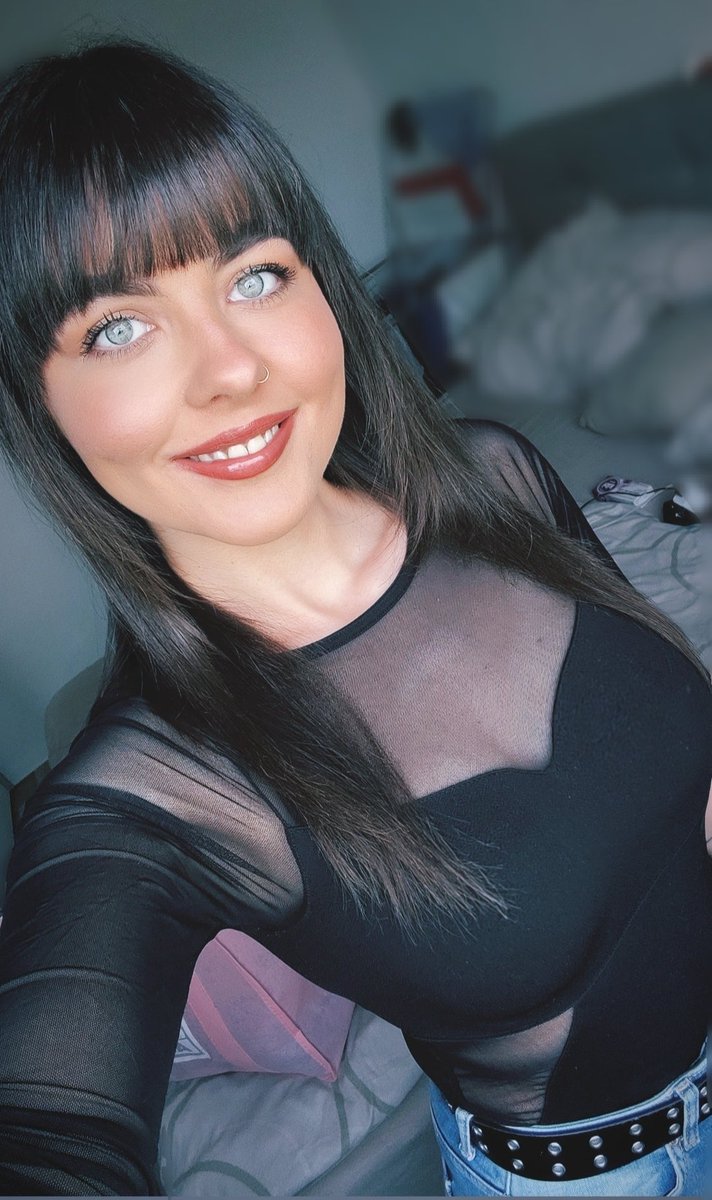 Sophia Plohmann (@sophiarella_) on Twitter photo 