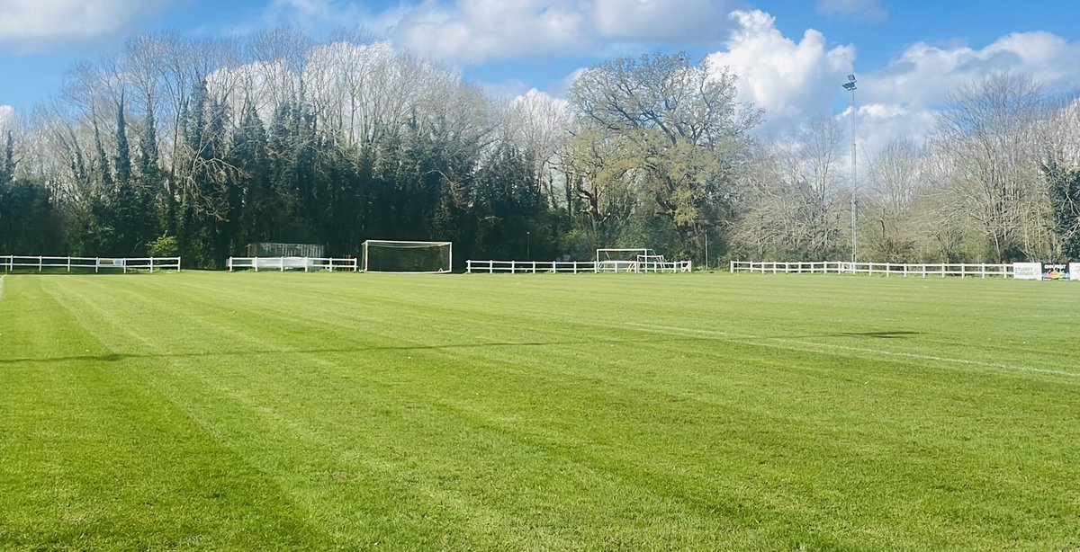 What better way could you spend your day…… Bank Holiday pottering around ya grassroots football club 👍⚽️🏴󠁧󠁢󠁥󠁮󠁧󠁿