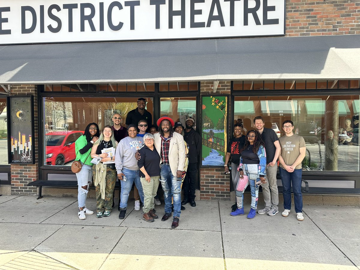 indylibcenter's tweet photo. Saturday was beautiful in many ways, especially how the community came together to support Vernon T. Bateman for the unveiling of his recent artworks on Mass Ave. Stop by The District Theatre to see 3 murals he gifted the public, visit The Frame Shop other paintings for sale! https://t.co/jDbQuspUIG