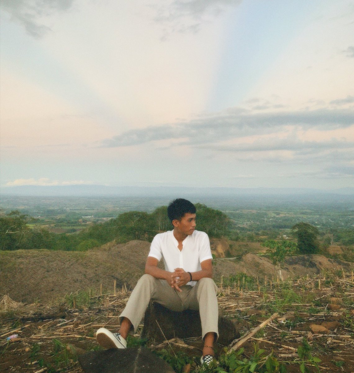 Irhamvidad1's tweet photo. ✨🍃 https://t.co/qepnxecQS6