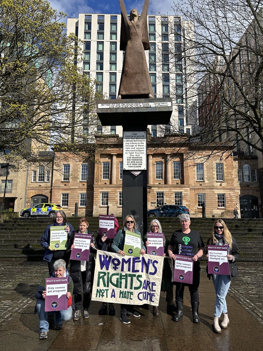 The powers that be are trying to convince us otherwise, but remember folks...

Only WOMEN get pregnant

💜 from Glasgow 💜

#FactIsNotHate
#TruthIsNotACrime
#FactIsNotACrime
