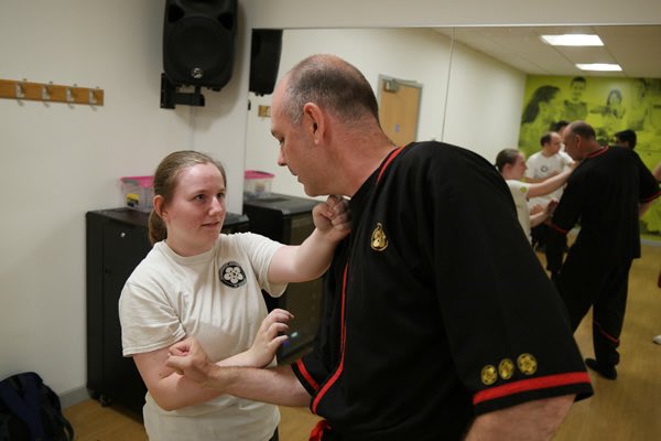 Learn how to Defend Yourself. WingChun is a Self-Defence academy based in #Chertsey at River Bourne Health Club “Contact us to claim your free trial lesson, to speak to us about our self-defence classes.” allaboutweybridge.co.uk/self-defence-m…