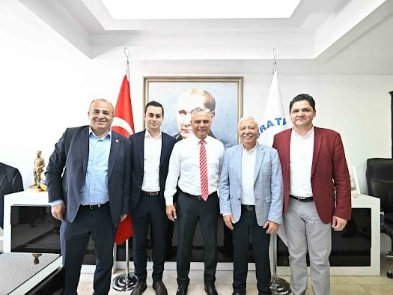 MuratpasaF43058's tweet photo. Oy birliğiyle güç birliğiyle tabanda kurduğumuz Türkiye İttifakı'mıza destek veren tüm Muratpaşalı komşularımıza teşekkür ederiz. 🌺
Şimdi yeni hedefler için hep birlikte daha ileri.!
#işimizGücümüzMuratpaşa
#hepbirliktedahaileri
#DevamEdelim
#muratpaşaforum
@TurgutBucak007 https://t.co/DzqePwrW8U