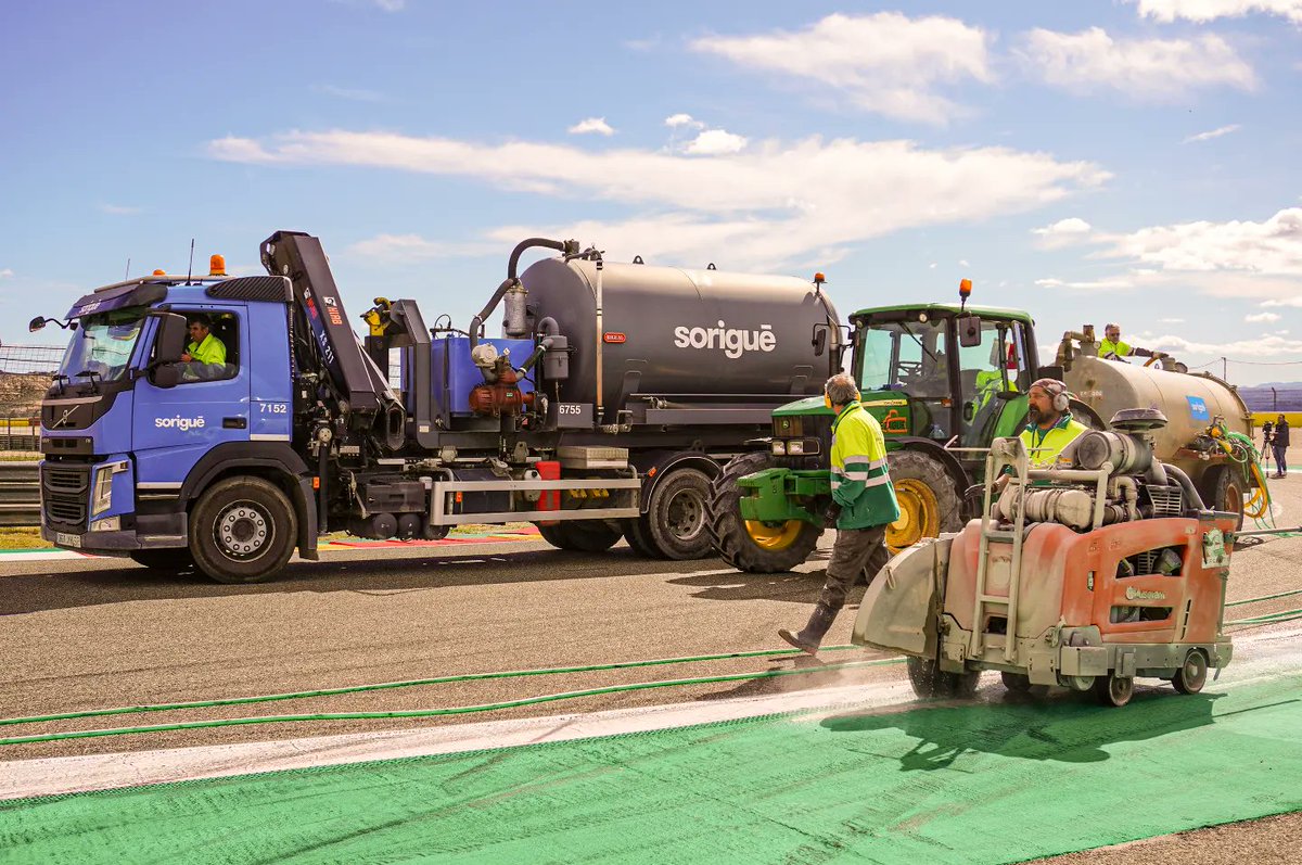 MotorLand Aragón tweet media