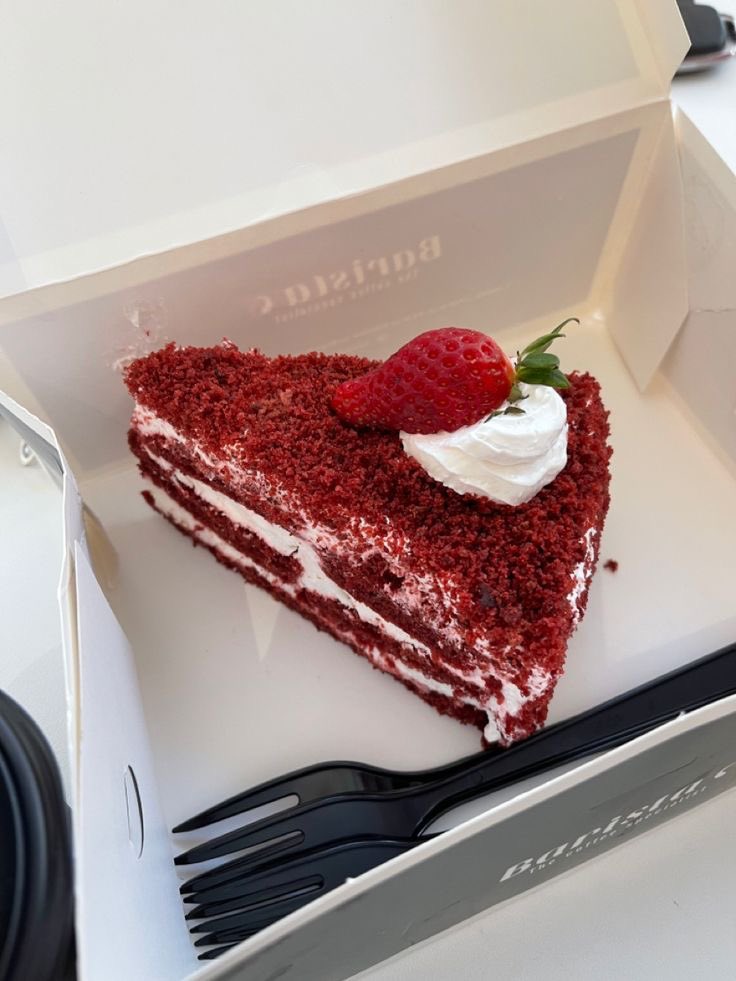 tripleScake's tweet photo. welcome kim chaewon ❤️

#tripleS #트리플에스 #kimchaewon #김채원 https://t.co/ETt3G8PZQW