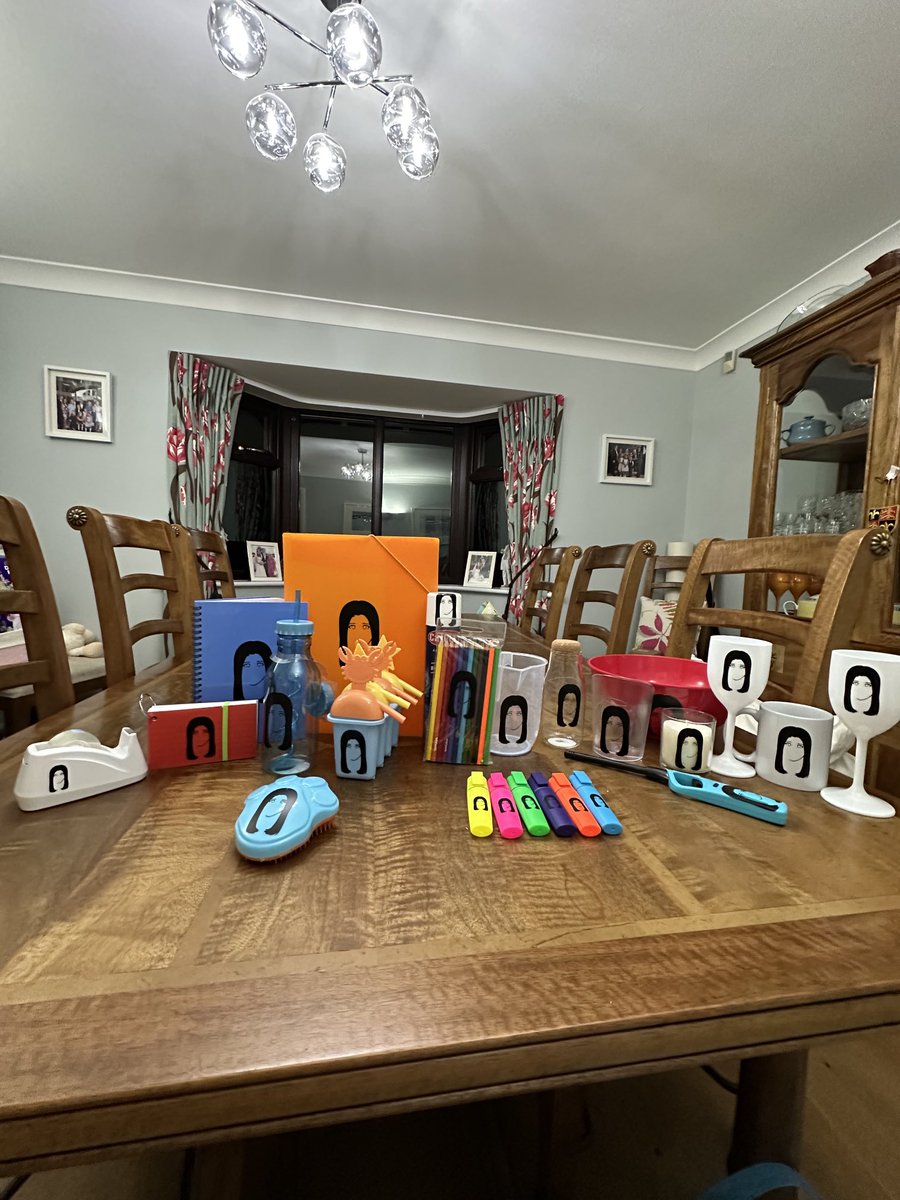 Family Easter fun with “Michelle Vellacott’s House of Games!”

⁦<a href="/richardosman/">Richard Osman</a>⁩ #richardosmanshouseofgames #houseofgames
