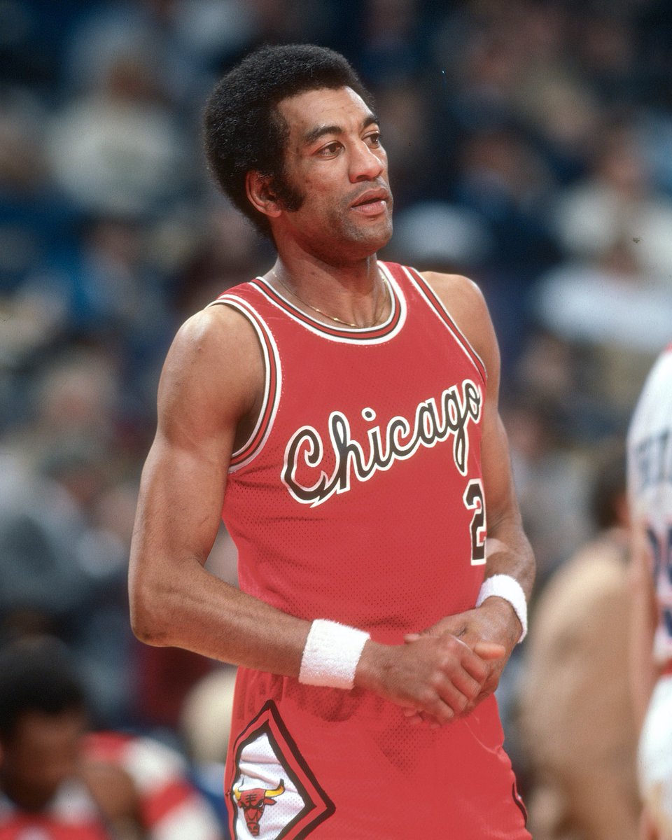 Happy Birthday, Norm Van Lier ❤️ Stormin' Norman was a 3x All-Star and 7x All-Defense honoree over his 7 seasons with the Bulls from 1971 to 1978.