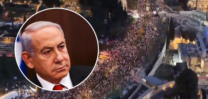 Só bolsonaristas e crentes analfabetos lambedores do Cool do Bolsonaro e do Malafaia apoiam Netanyahu e sua matança.
Nenhum país do mundo apoia e nem os próprios israelenses ... 👇