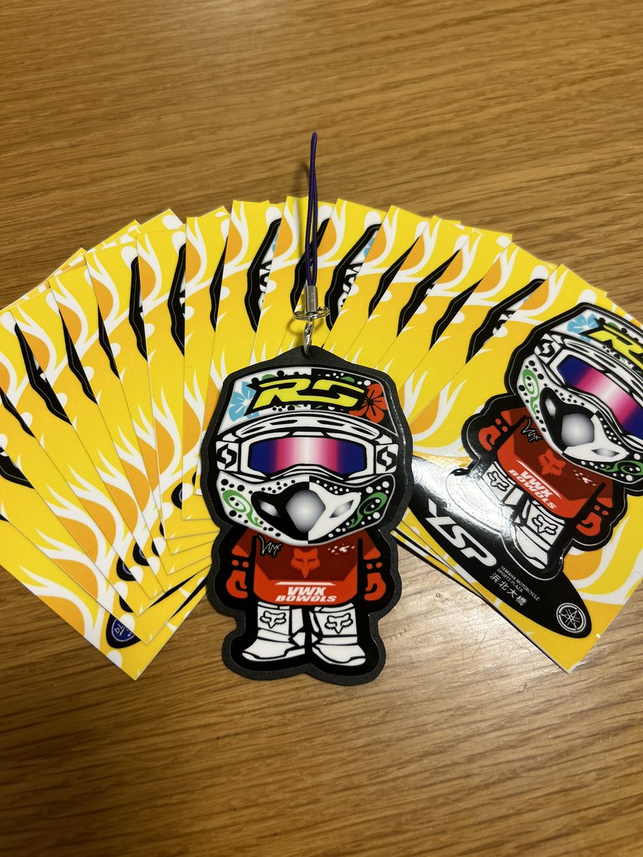 popopopoppy1's tweet photo. 2024キャラステッカー出来ました😊
ヘルメットカラーホンモノに激似🫶
少しだけキーホルダーバージョンも
用意しようかな〜
#VWX https://t.co/Pf9H45xdTP