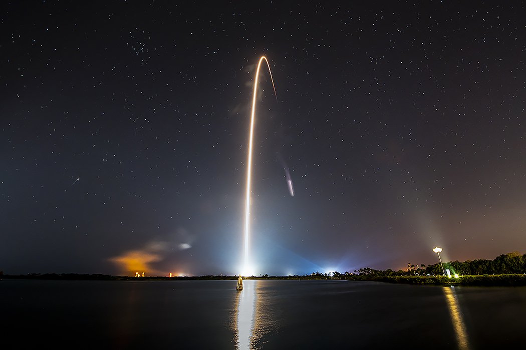 tiny__GS's tweet image. 🌟✨ Big News! 🛰🌐 We&apos;ve just confirmed that #Starlink satellites are now utilizing #LoRa technology, making it accessible through #tinyGS! 🤩