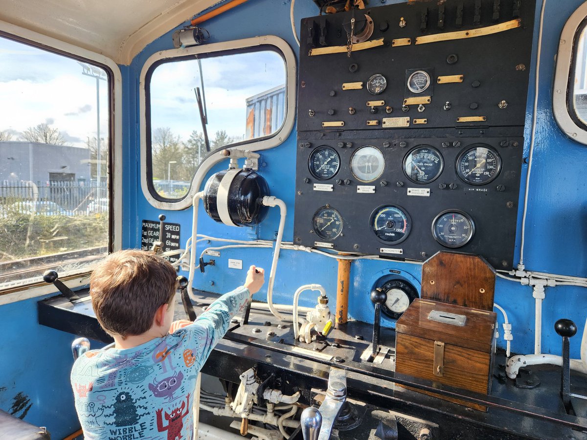 Our #train loving 6 year old had the best time @StephensonRail yesterday. Beautiful day for a #steam ride out and plenty of fun doing the #Easter trail. Highlight had to be getting to play #driver in the cabin though! So lucky to have such #heritage down the road. 🙏