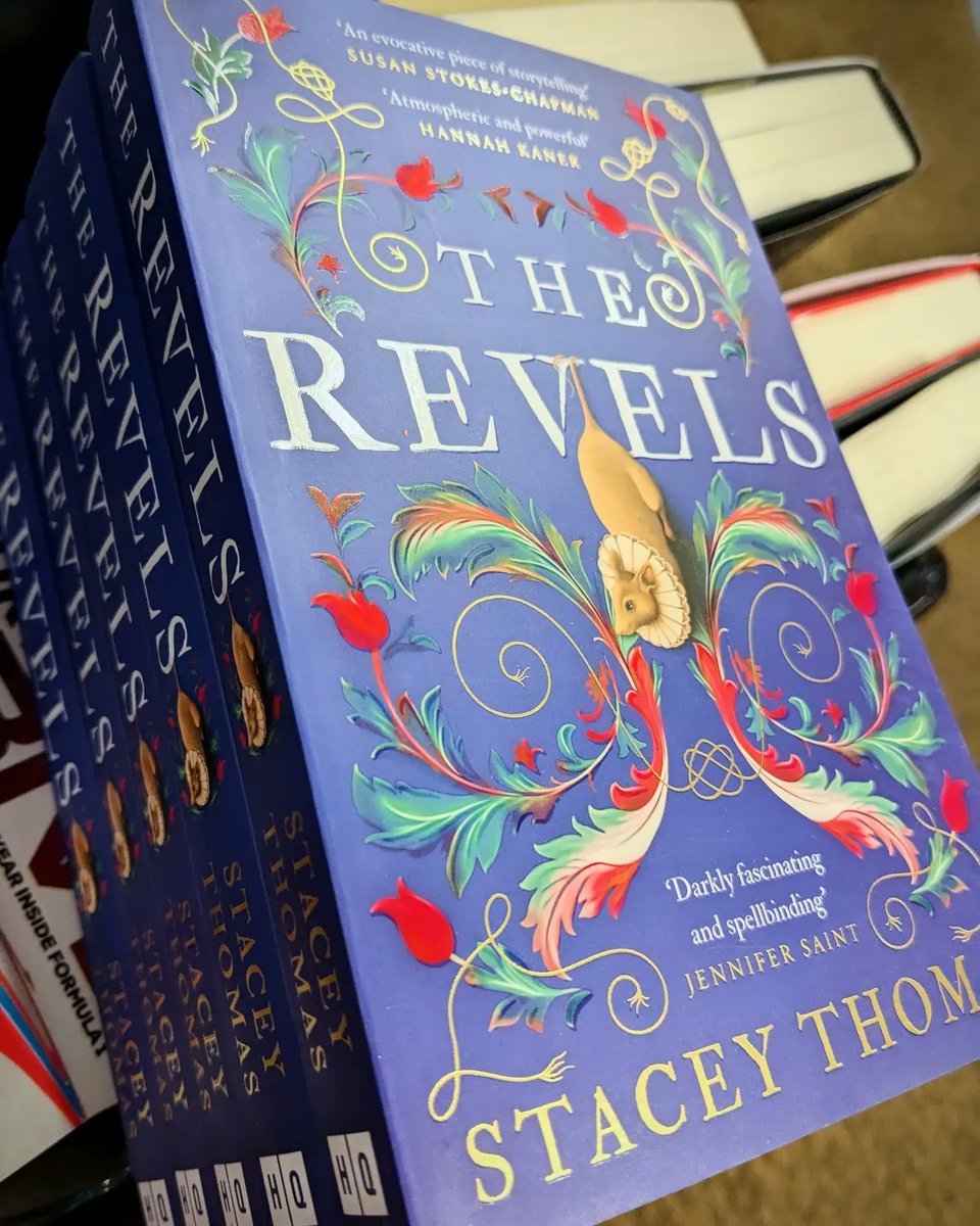 Historical fiction/mystery fans we have author @Staceyv_Thomas coming in on Friday 5th April at 1pm to sign her brand new paperback edition of her witch-hunt novel The Revels! @HQstories