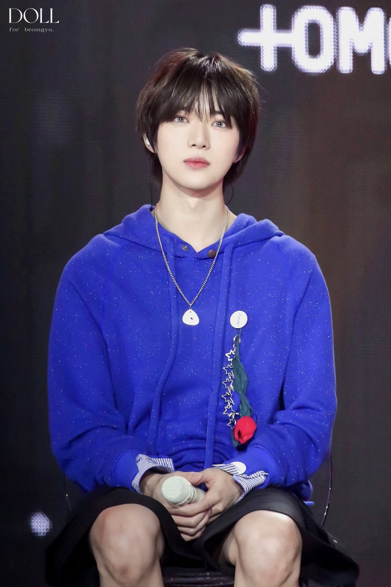 DollBeom0313's tweet photo. 240401 showcase🫐

#BEOMGYU #범규 #ボムギュ
#TXT_BEOMGYU #TXT_범규
 #TXT #TOMORROW_X_TOGETHER https://t.co/8OIdF8OH9T