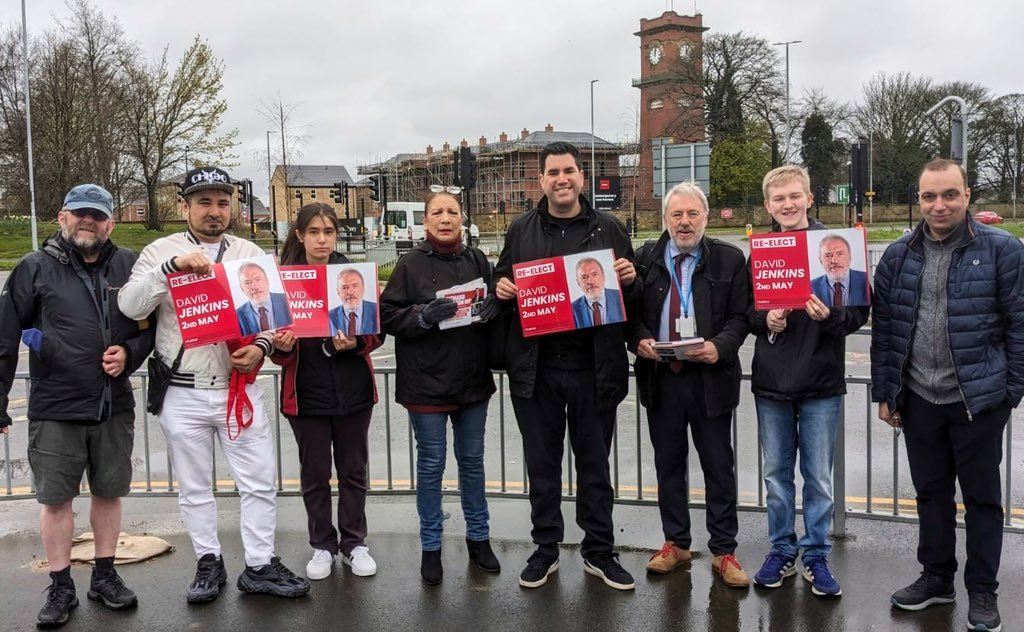 Good to be out and about in Killingbeck & Seacroft Ward today with David Jenkins and the team! David lives in Seacroft and cares deeply about the community, having lived in Seacroft for over 20 years. Vote to re-elect hardworking David Jenkins and send a message to the Tories!