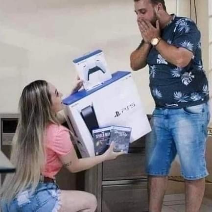 LevelUPcom's tweet photo. Si no me van a pedir matrimonio así, no quiero nada 😅 https://t.co/xOy6ReJsRc
